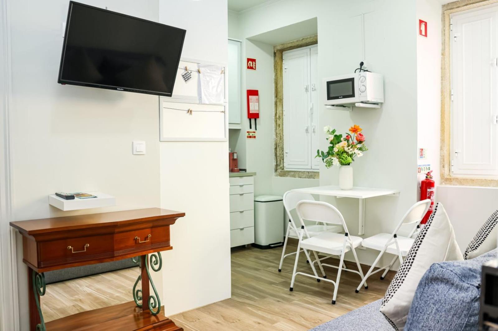 Residencia Queiros - Apartamento T1 Lissabon Buitenkant foto