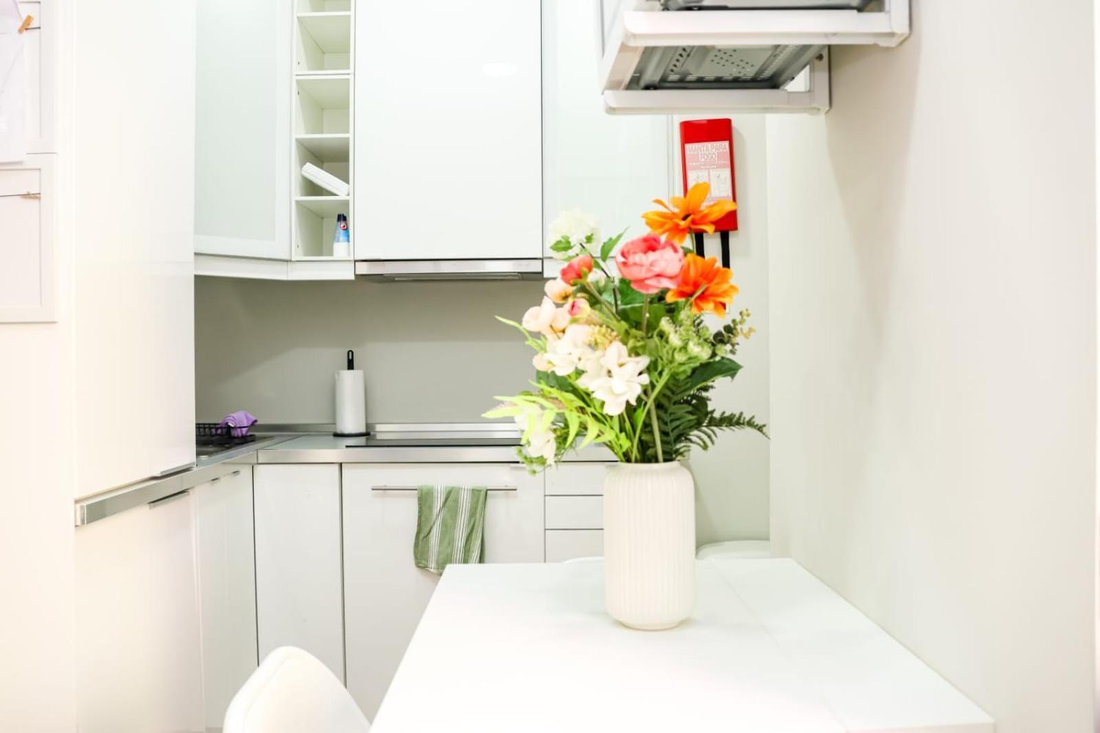 Residencia Queiros - Apartamento T1 Lissabon Buitenkant foto